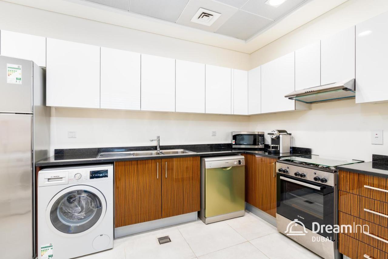 Dream - Marina Arcade Tower Apartment